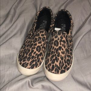 Cheetah print shoes